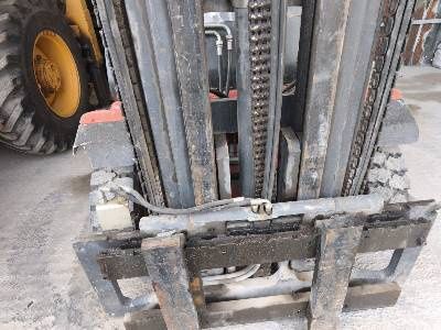 Linde H40 – 4т / 6.80м – газ, регистриран, ТОП състояние