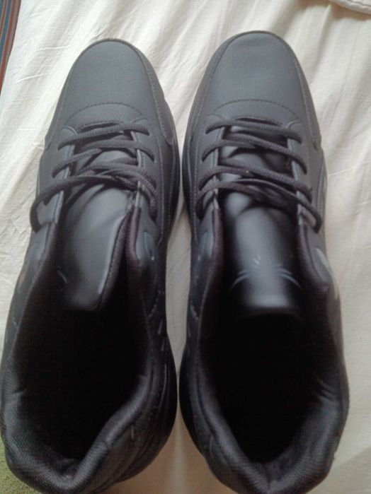 Încălțăminte,pantofi,mărimea 45,46 sau 47,casual confortabili,noi