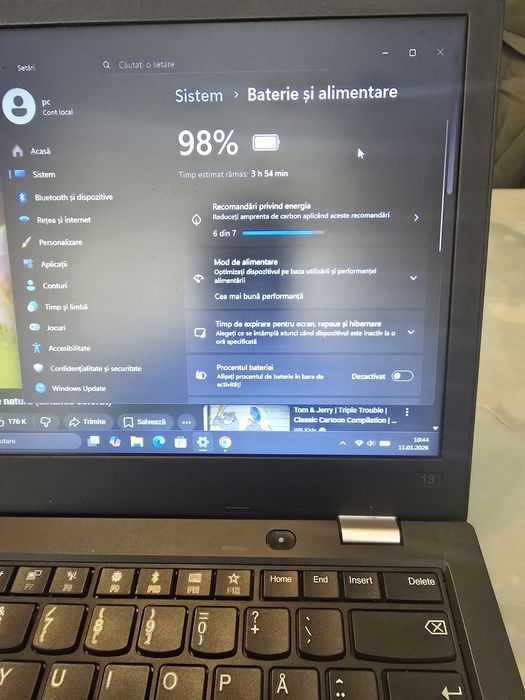 Lenovo 13, i3-7100, ram 8gb, ssd 128gb, bat 4h