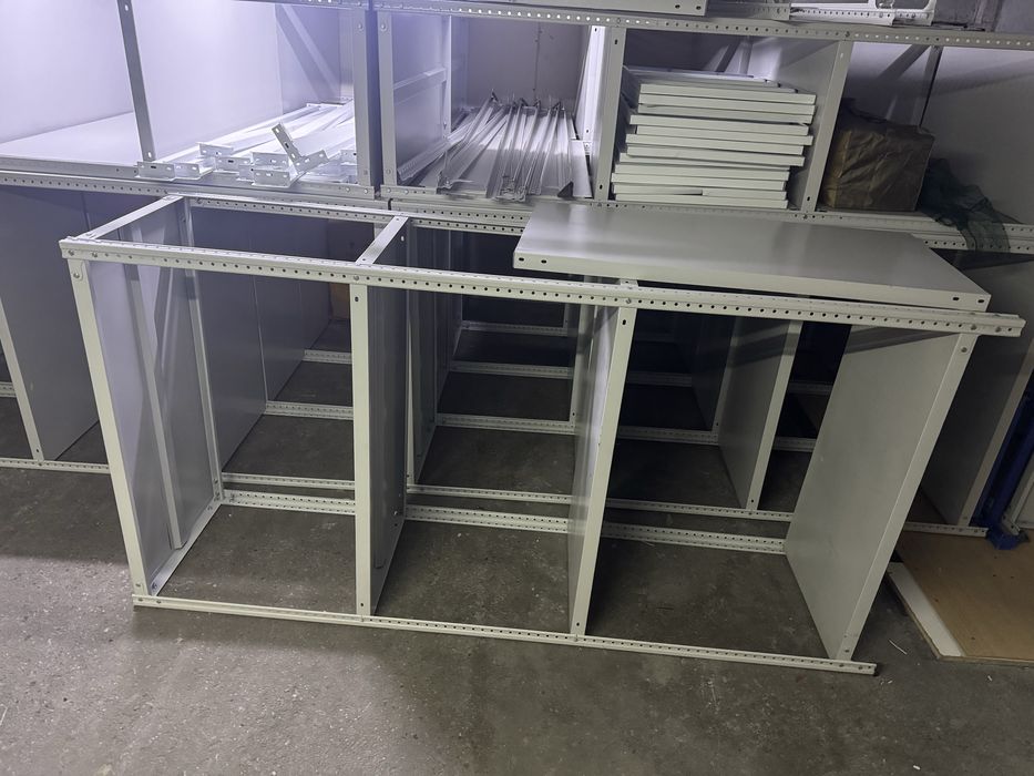 Стелаж новый срочно