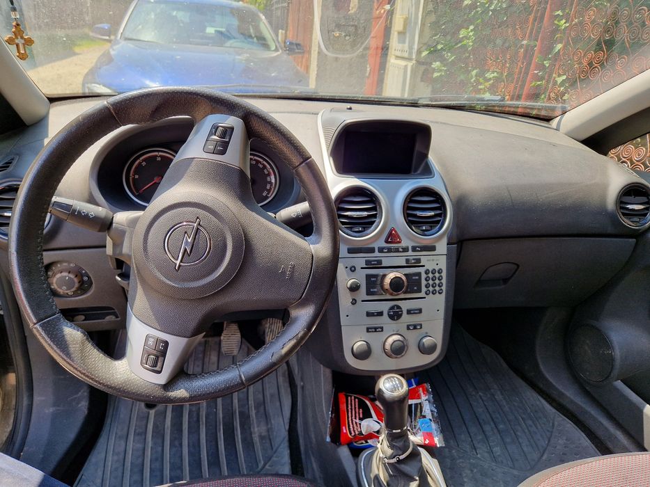 Opel corsa 2008 diesel