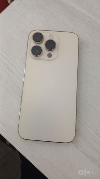 Iphon 14 pro gold ideal