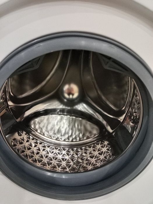 Продам стиральную машину