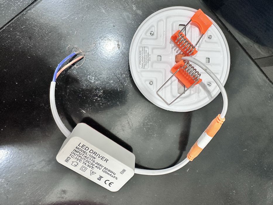 Продам Споты софиты