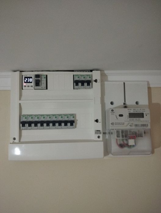 Electrician instalații electrice Brașov Codlea