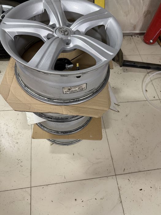 Диски Toyota R-17