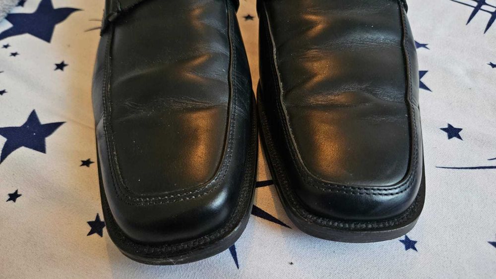 Pantofi eleganți Zara din piele naturală – ca noi – purtați o singură dată – 150 lei Vând pantofi eleganți Zara, din piele naturală în stare excelentă
