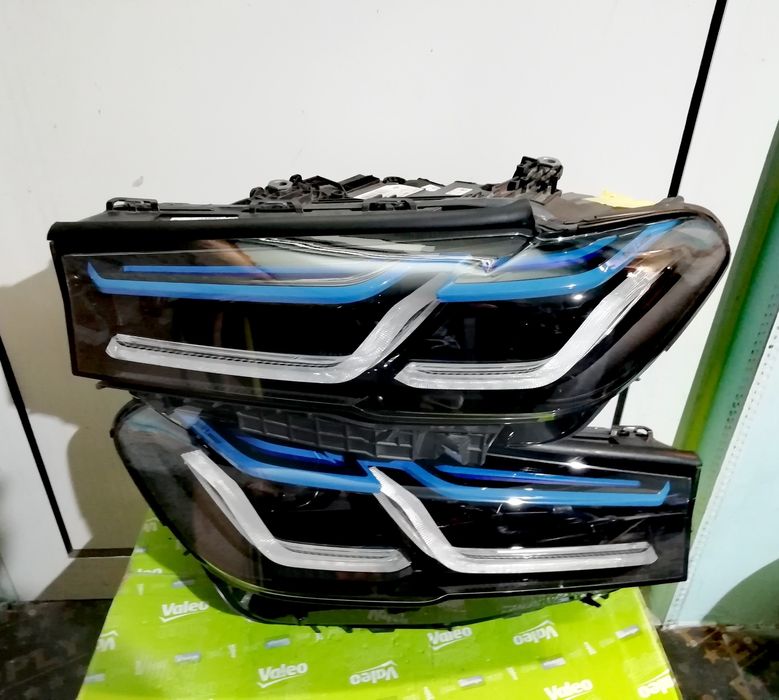 Фар Фарове БМВ BMW G70 Е84 F36 Е92 F39 G05 G15 G20 G01 G07 G11 G30 i3.