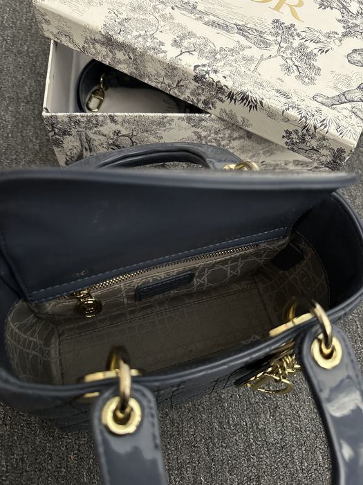 Оригинална Lady Dior Mini Blue Patent Leather