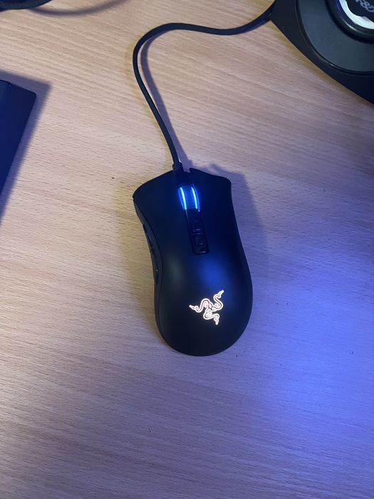 Геймърска Мишка Razer Deathadder V2