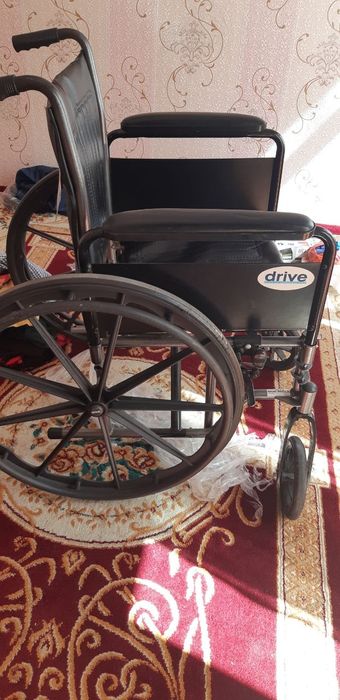 Инвалидная коляска