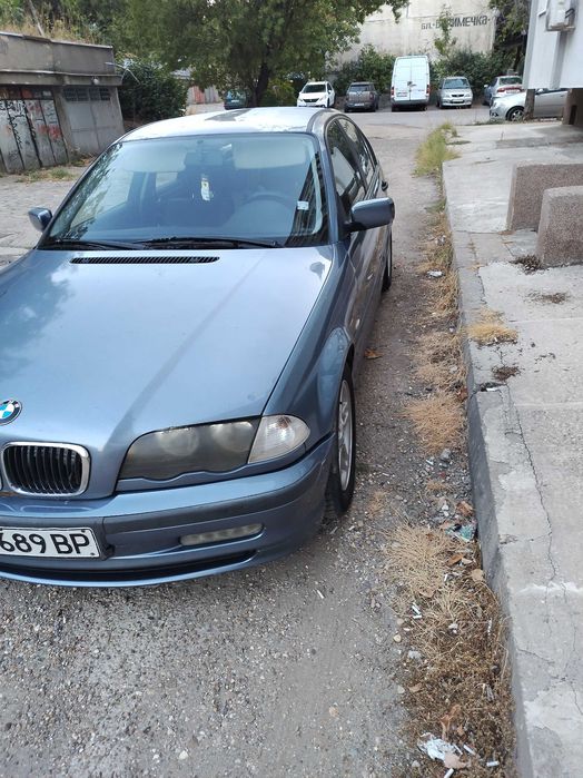 Автомобил BMW E46 316i
