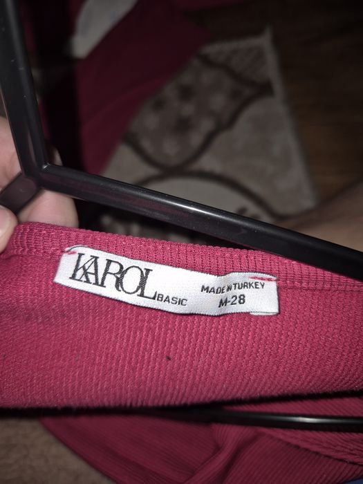 Здравейте Продавам дрехи.