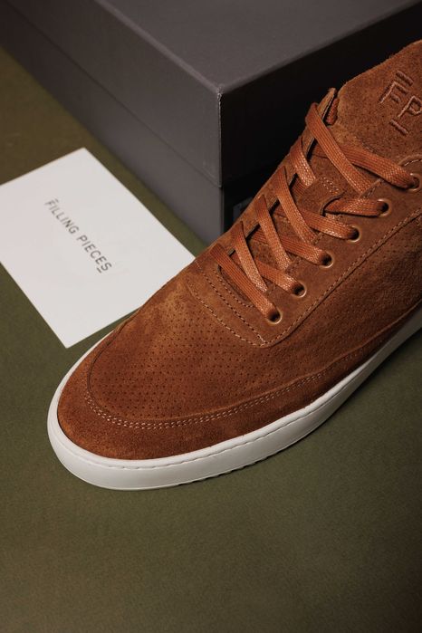 Filling Pieces Low Top Perforated Organic Brown 42