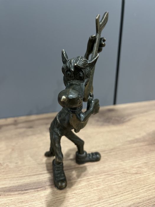 Сувенир для дома ВОЛК