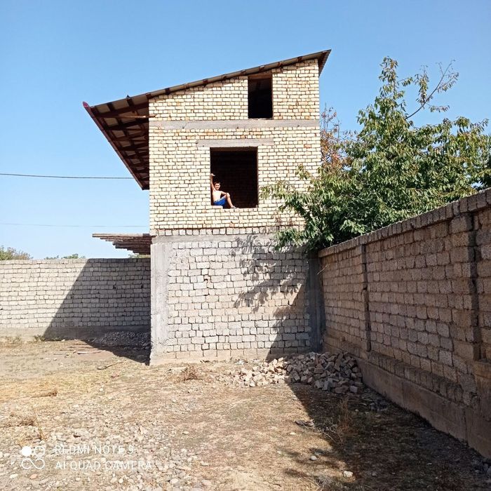 Qibray tumanida  3 sotix yer. Srochno