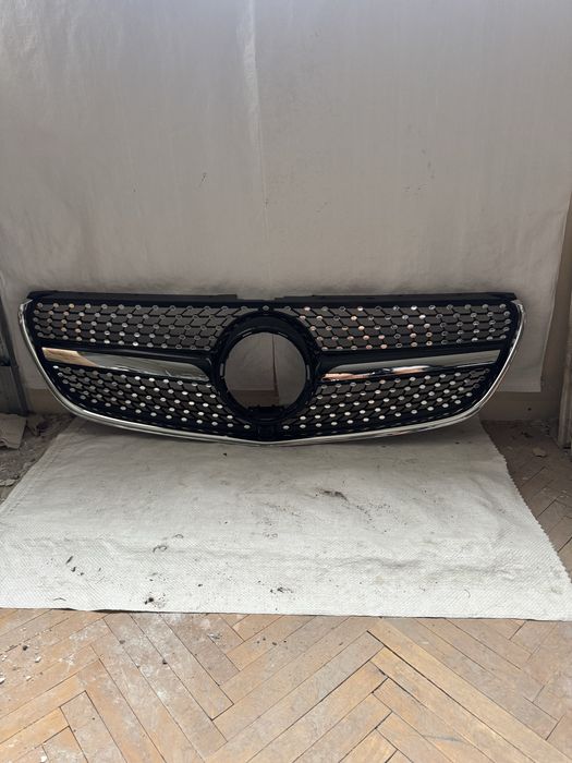 Тунинг решетка НОВА Мерцедес Вито 447 Mercedes Vito W447