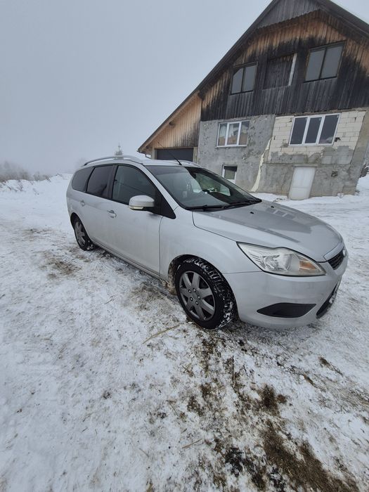 Ford Focus 2010 – Euro 5 – 
Vând Ford Focus, an 2010, normă