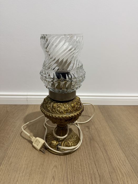Lampa veioza din bronz