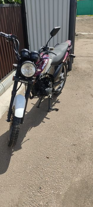 Продам мотоцикл Racer