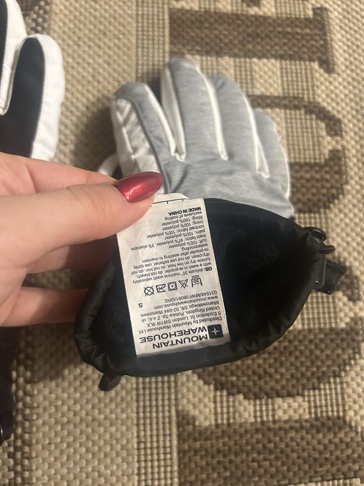 Ръкавици за ски на марката Mountain Warehouse