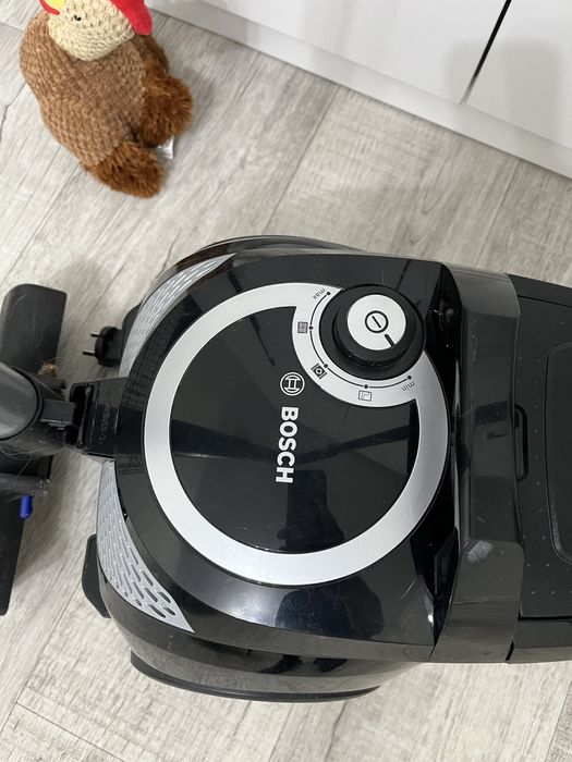 Пылесос Bosch Serie 4