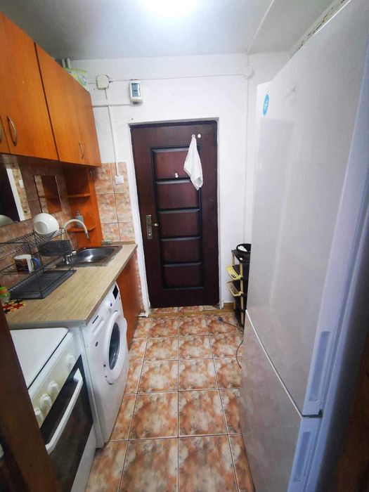 Garsoniera de vanzare