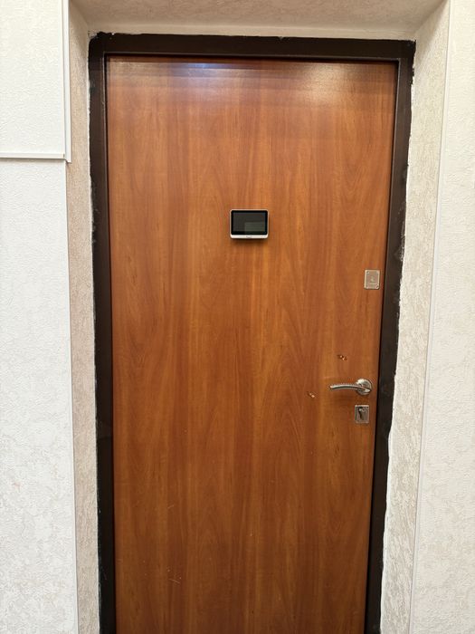 Продам 4 х комнатную квартиру
