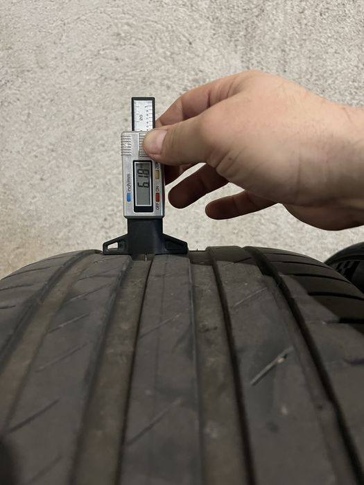Летни гуми Kumho 255/40/19 ECSTA PS71