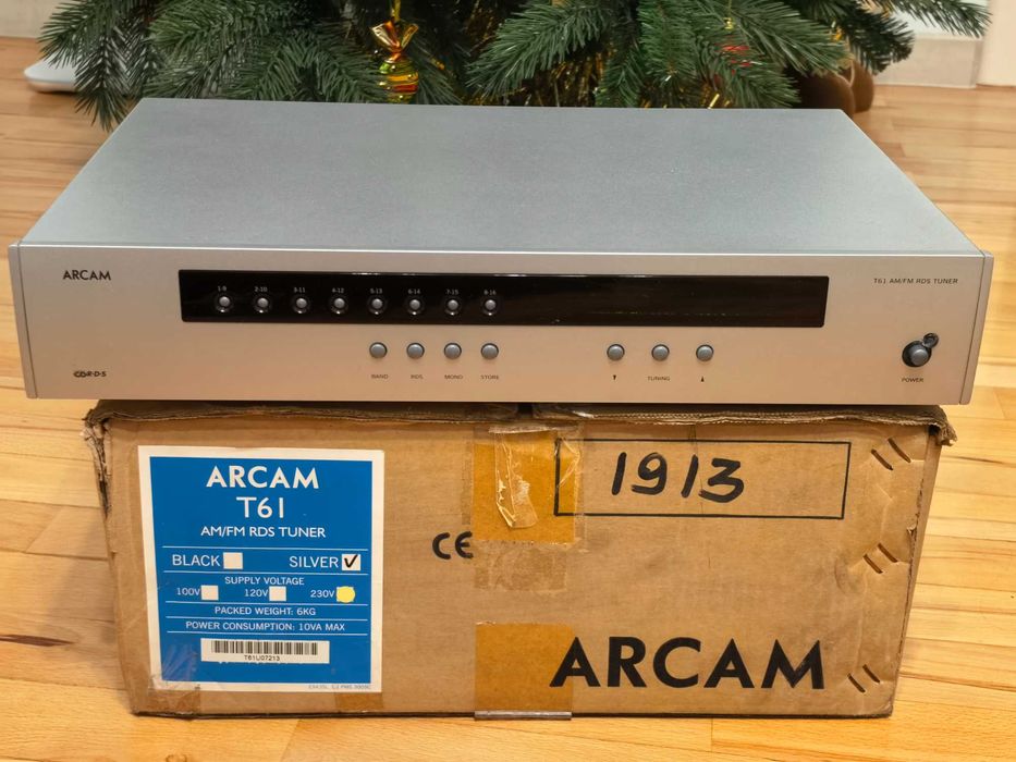 Тюнер ARCAM T61 Am/Fm