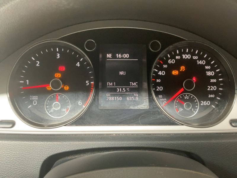 Volkswagen Passat 1.6 TDI Trendline BlueMotion Tech 2012