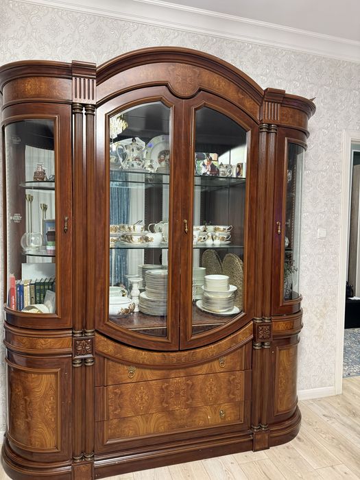 Горка + комод большой Срочно продам