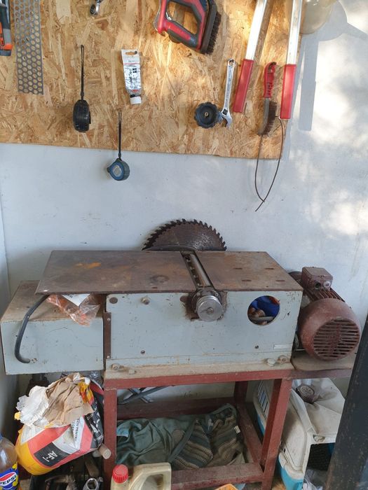 Abric , in stare buna