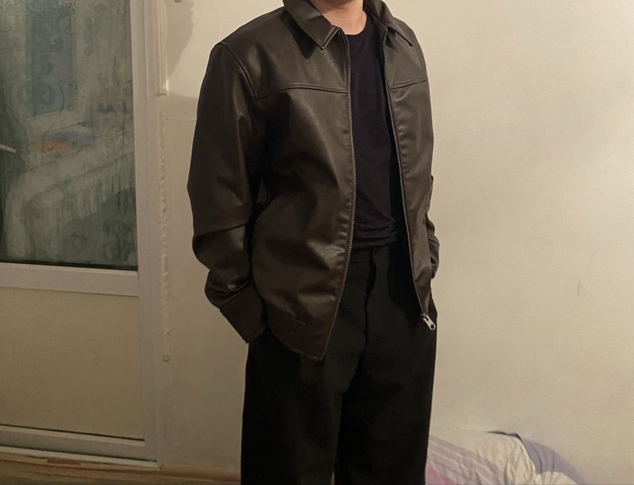 Продается Кожанка новый