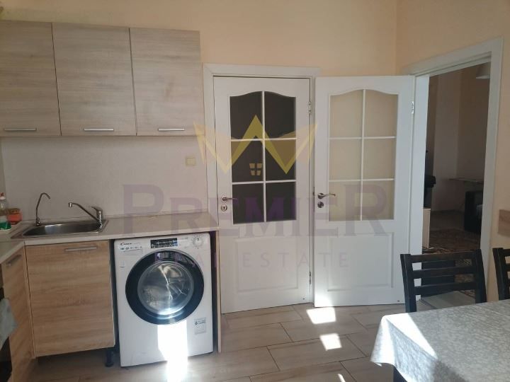 Дава се под наем Многостаен апартамент в Варна, Чайка - 86 кв.м за 612 € - Снимка #1