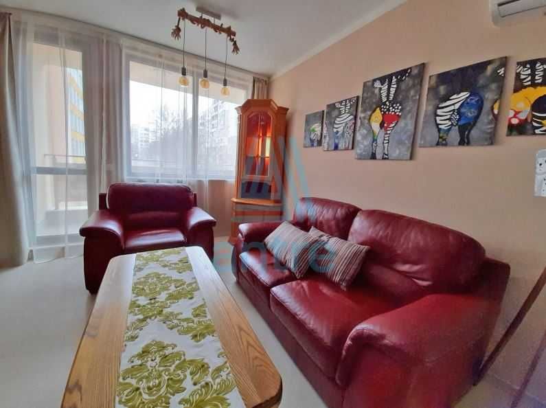 Дава се под наем Двустаен апартамент в София, Люлин 9 - 65 кв.м за 520 € - Снимка #2