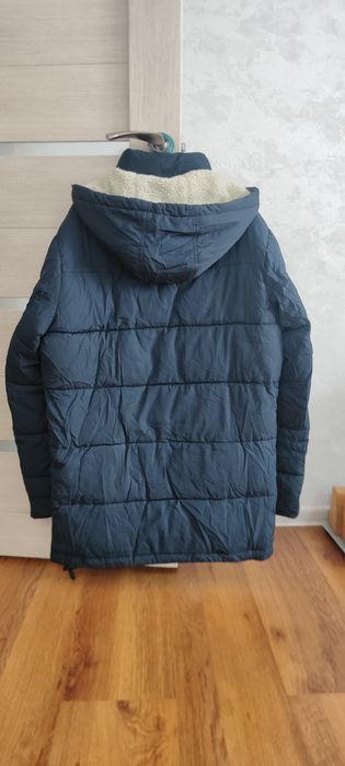 Продам мужскую  куртку