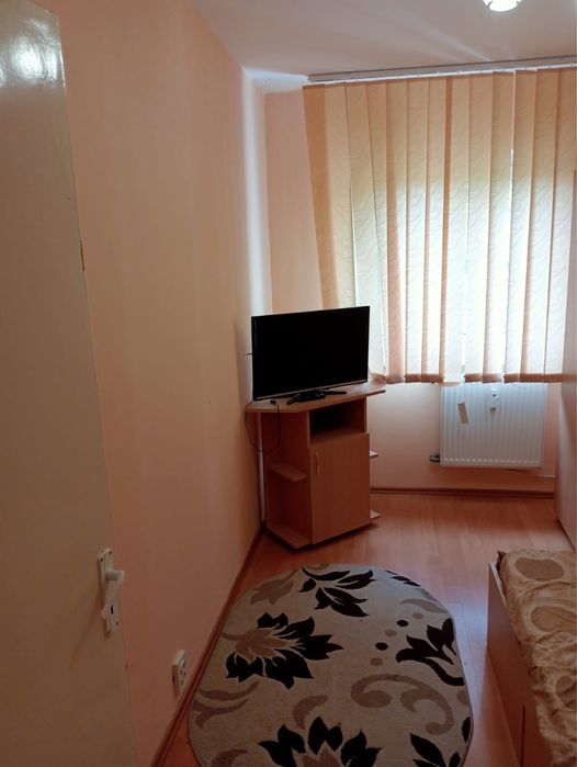 Apartament 3 camere decomandat sarari