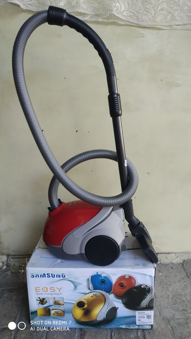 Продаю пылесос б/у