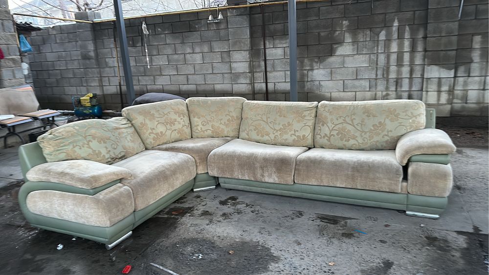 Продам диван Белорусь