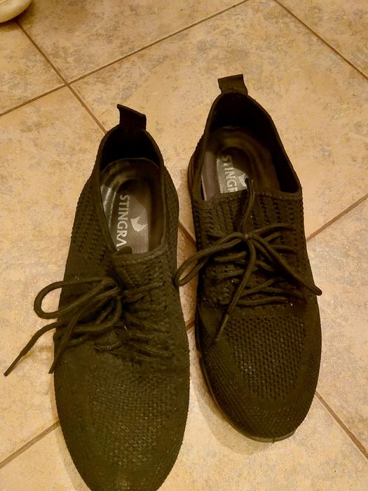 Летни черни обувки