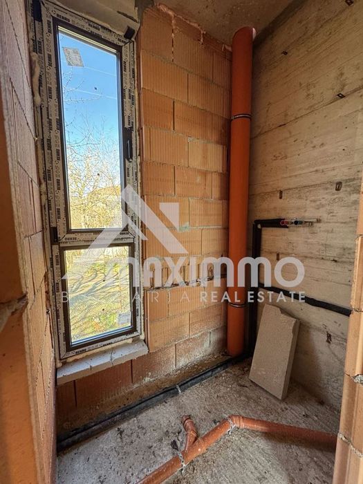 Продава се Къща в Варна, м-т Акчелар - 144 кв.м за 1785 €/кв.м - Снимка #12