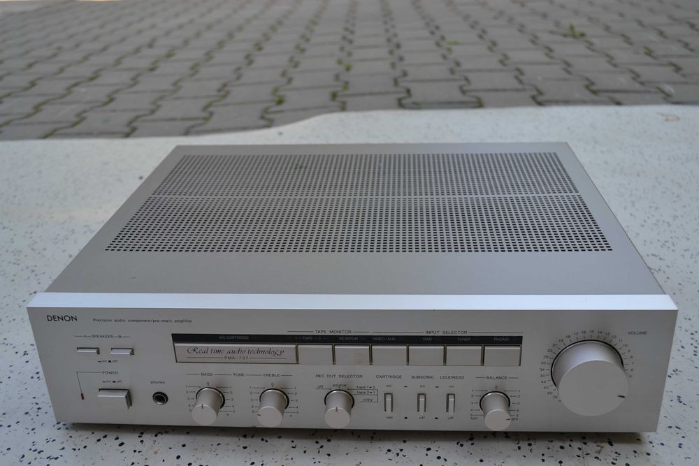 Amplificator Denon PMA 737