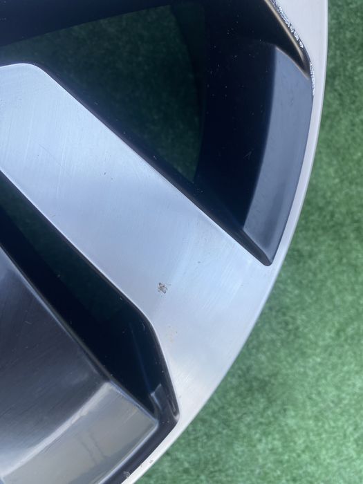 Set 4 jante aliaj OE Vw Arteone R-Line R19 5X112 8JX19H2  Montevideo