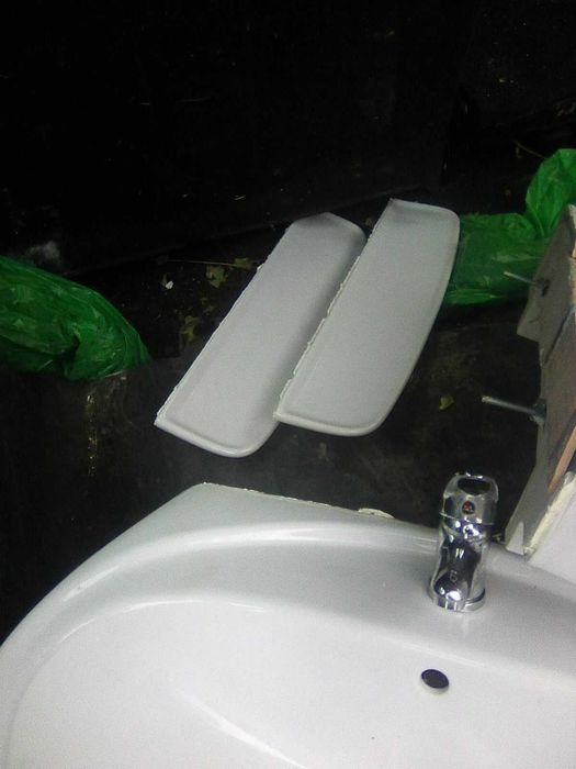 vand chiuveta cu picior si baterie bonus closet pisoar