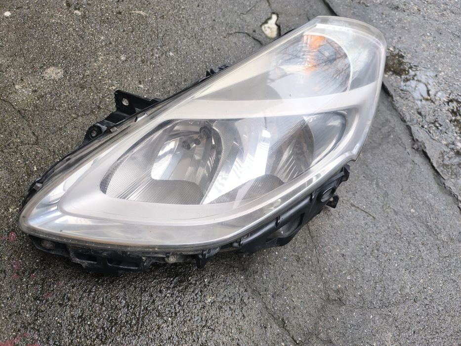 Far stanga Renault Clio 3 facelift