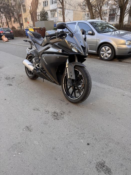 Yamaha YZF R -125