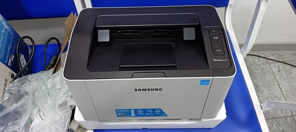 Printer Samsung Expres M2020 sotiladi