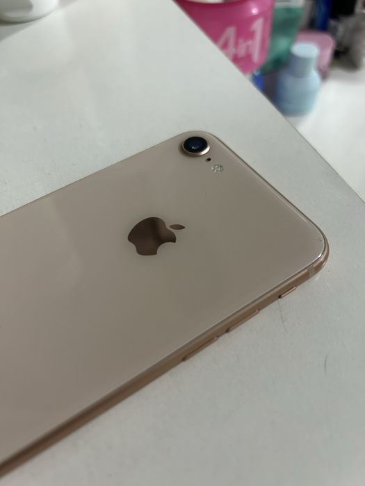 Продам iphone 8 | айфон 8
