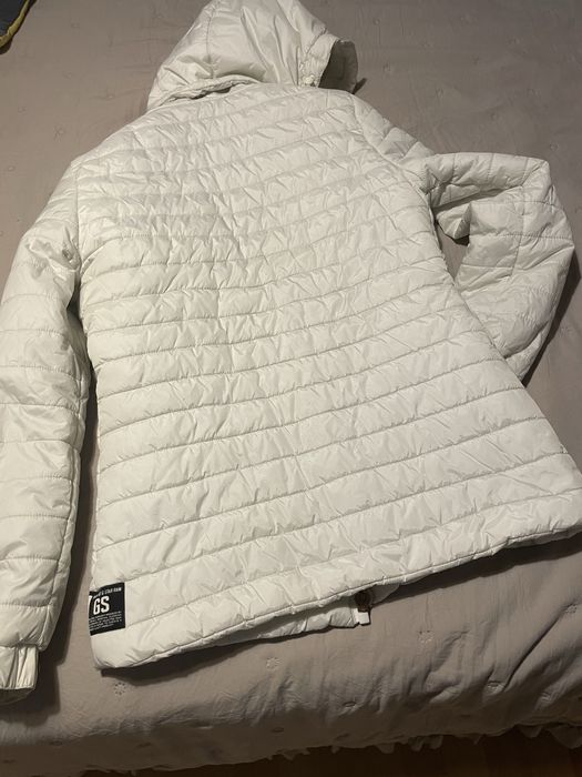 Прдавам яке G-star